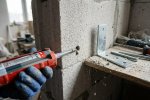 Крепёж для газобетона: фасады и полки без вырыва блока